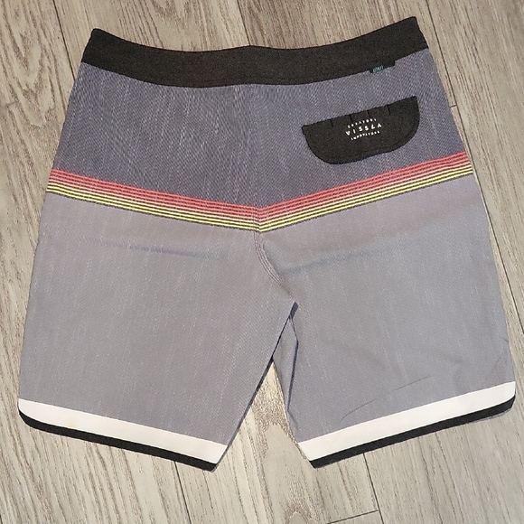 VISSLA Charcoal and Black Boardshorts - Picture 4 of 5